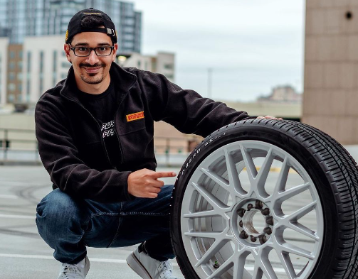 Pushing Pistons pointing at the Pirelli P Zero AS Plus 3 tire